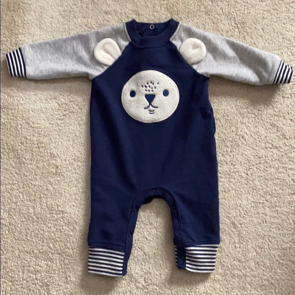 Cat & Jack Newborn Navy Grey Adorable Jumpsuit